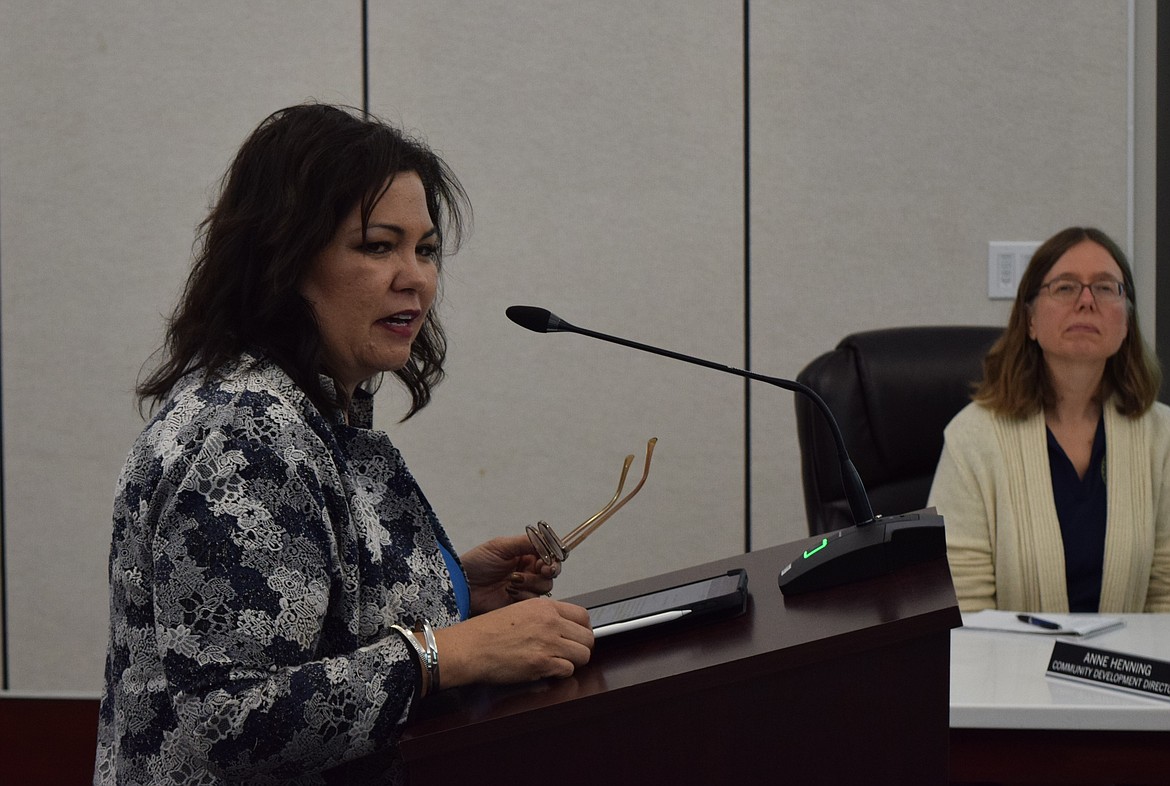 Lighthouse Café Program Director Angela Kudsk presents the cafe’s quarterly report during the Oct. 9 Othello City Council meeting. Kudsk’s position and Lighthouse’s youth intervention programs are funded through a contract with the city.