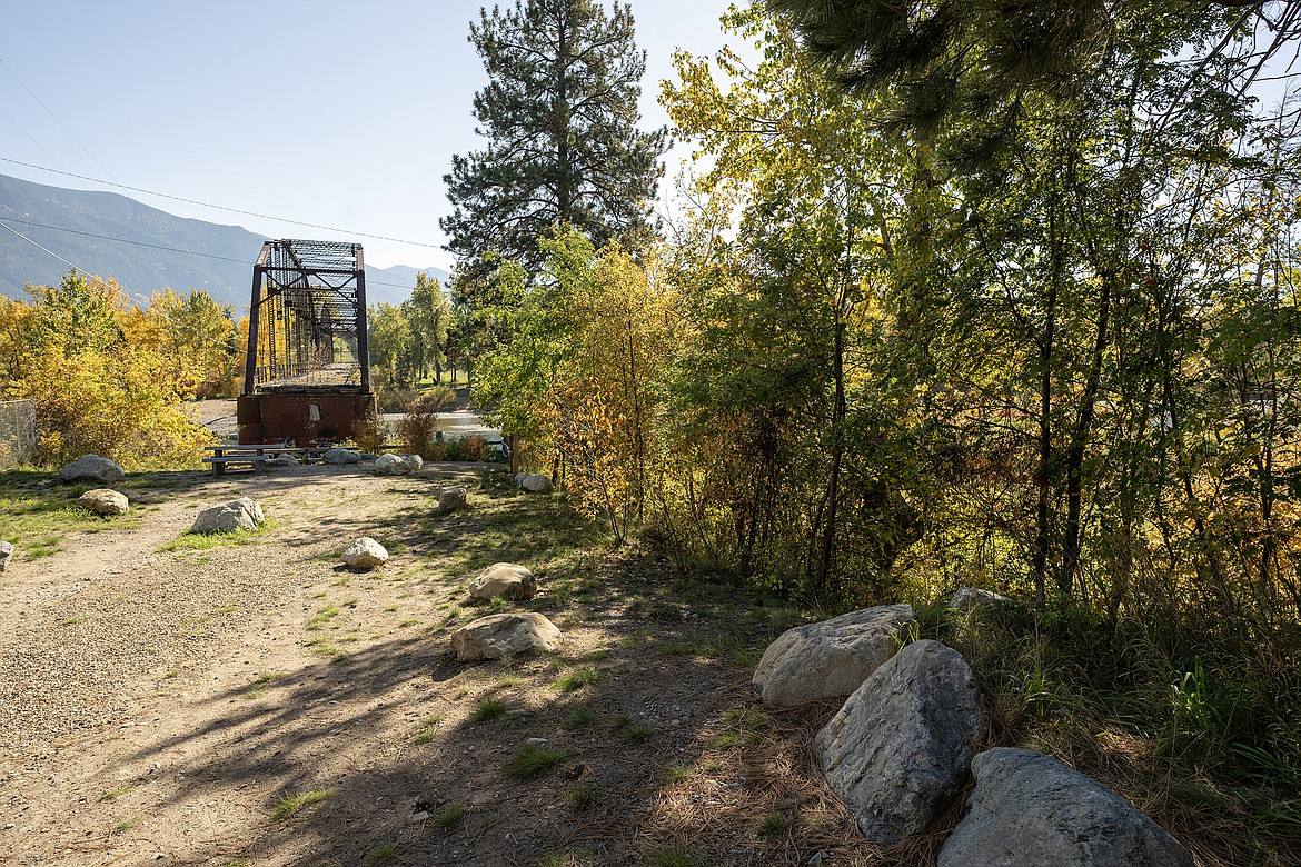 Kreck Riverside Park maintains access to Flathead River, provided people stay in bridge right of way. (Hungry Horse News)