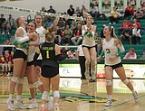 4A REGION 1 VOLLEYBALL: Lakeland ends the 'curse', returns to state for first time since 2020