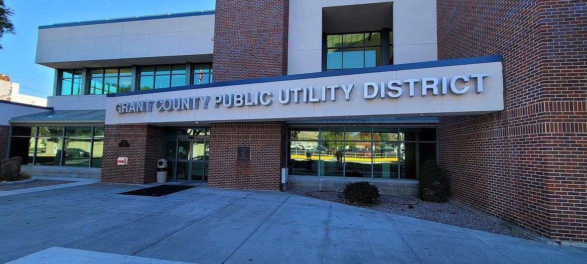 Grant County PUD commissioners are scheduled to discuss their ideas about future rate policies at the commission meeting Tuesday at the PUD headquarters in Ephrata, pictured.