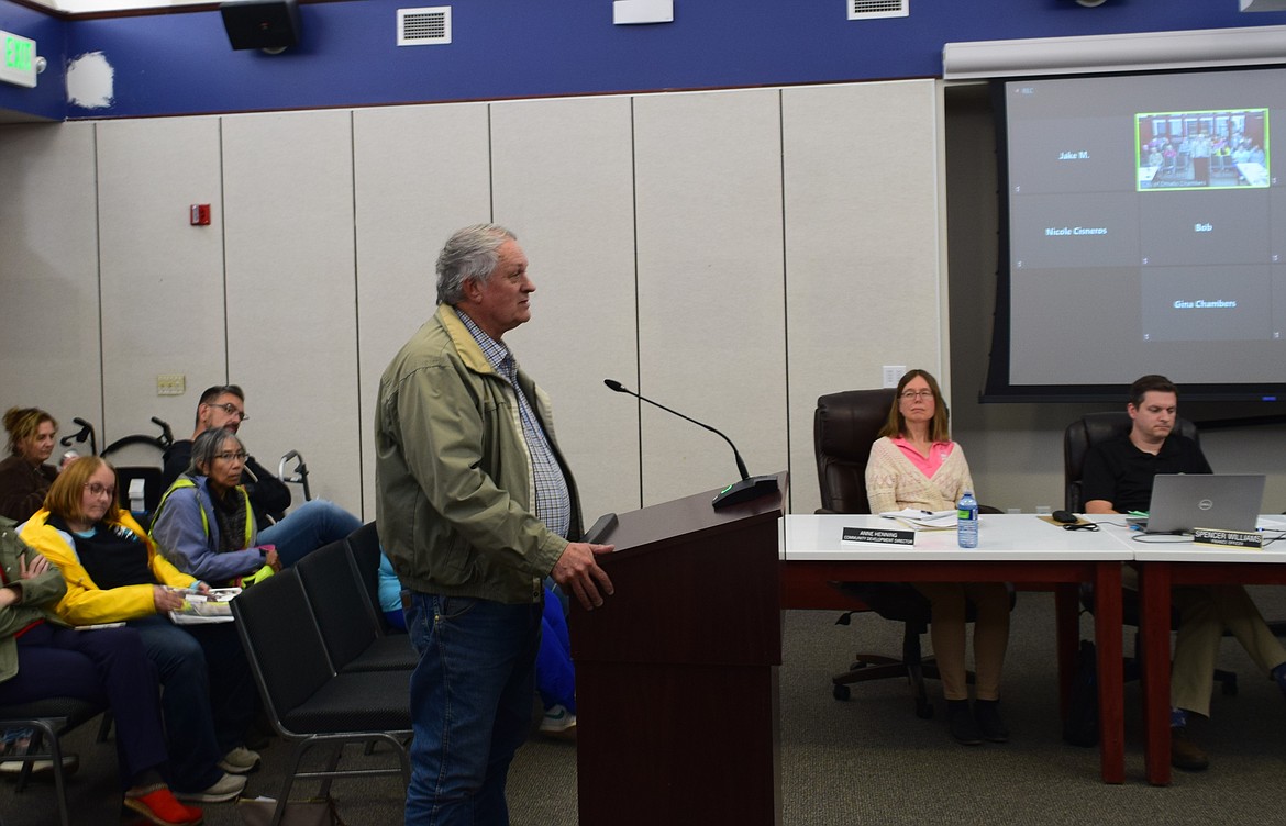 Community member Ernie Summers speaks at Monday’s Othello City Council meeting, where multiple citizens commented on Adams County Pet Rescue’s financial situation.