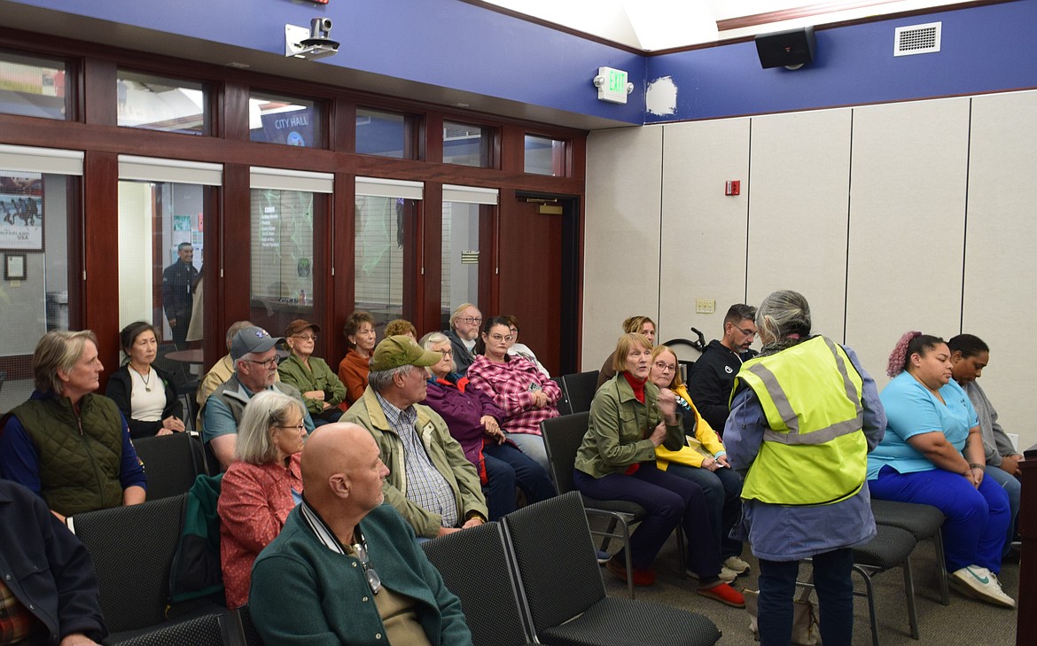 The audience, pictured, at Monday’s Othello City Council meeting, which heard numerous citizen comments about Adams County Pet Rescue.