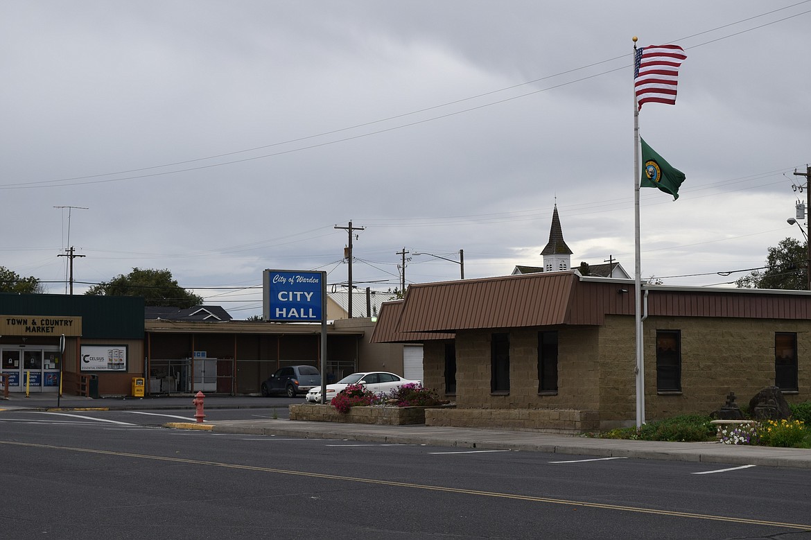 Warden City Council members unanimously approved a 1% property tax levy during Tuesday’s regular meeting at the Othello Police Station. The council also awarded an $18,000 bid to replace the front doors of Warden City Hall, pictured.