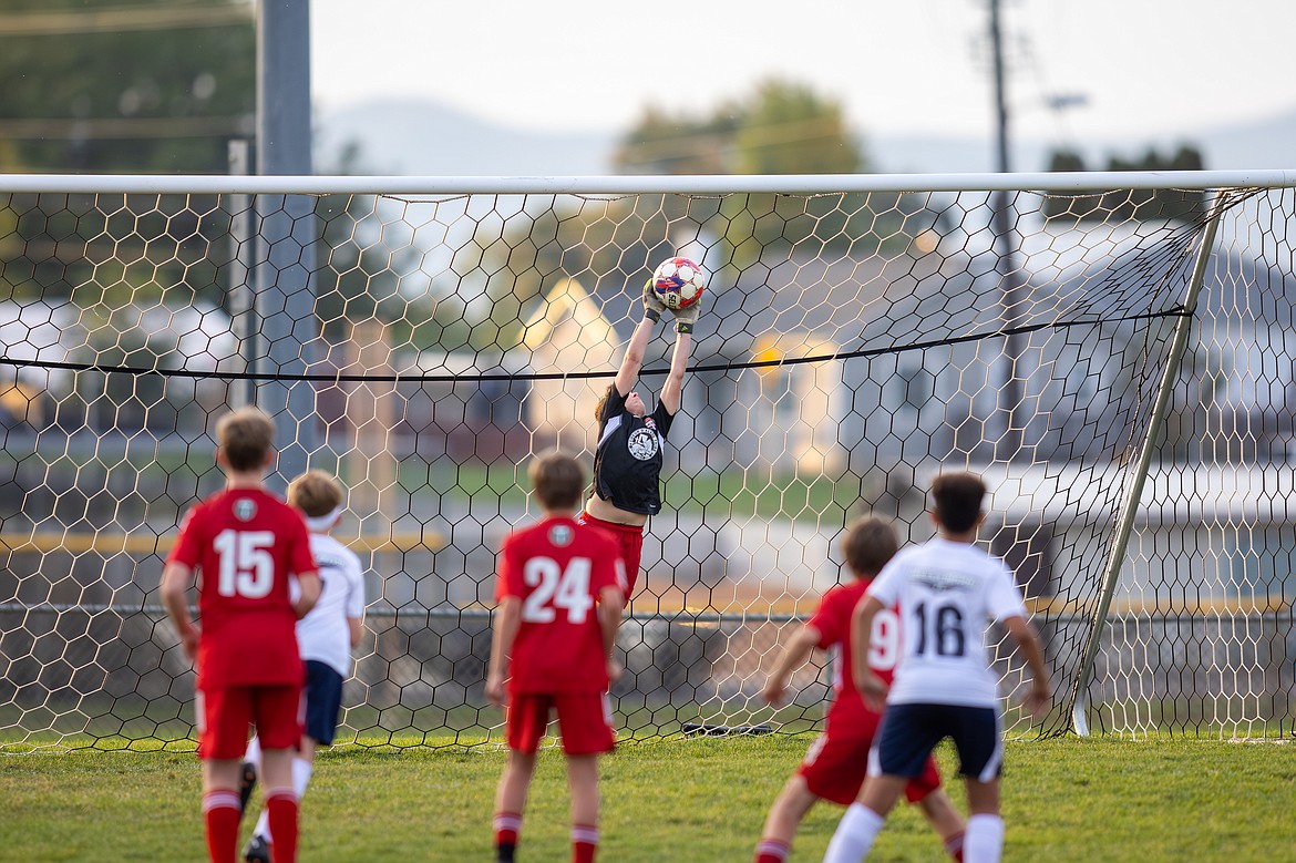 Photo by BUSCEMA PHOTOGRAPHY
The Timbers North FC 11 Boys Premier team tied Hells Canyon 2011 1-1 in Lewiston. Elias Schmehl scored the first goal of the match for the Timbers in the first half, assisted by Owen Newby. Hells Canyon scored before halftime, putting the match at 1-1. With less than a minute left in the match, Hells Canyon was awarded a PK to potentially win the game. Timbers goalkeeper Bryson Wallace made an incredible save (pictured above) to end the match even.