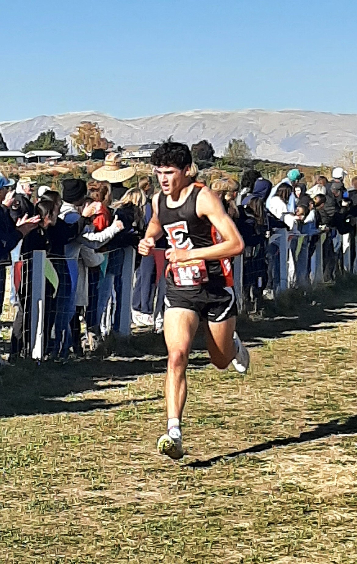 Ephrata senior Hayden Malone placed 11th at districts, qualifying for the 2A Boys Cross Country Championships.