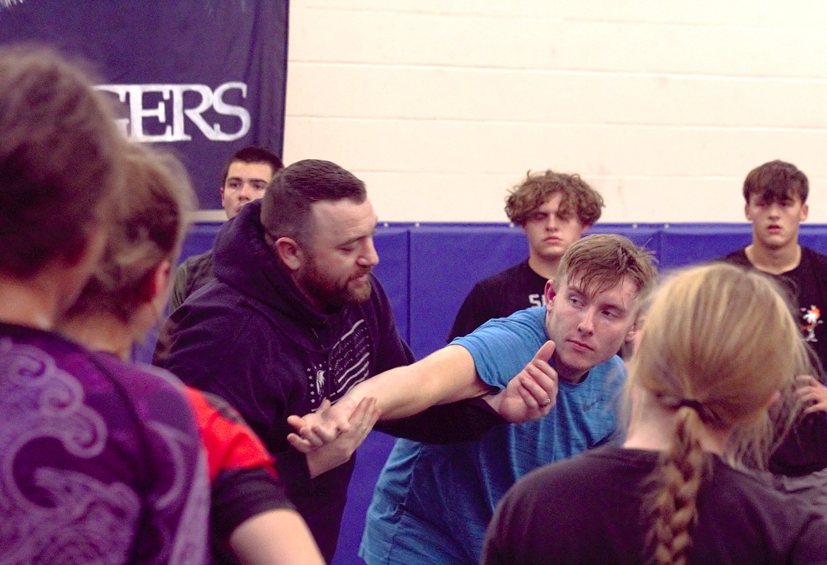 badger-wrestling-takes-a-bye-week-records-bonners-ferry-herald