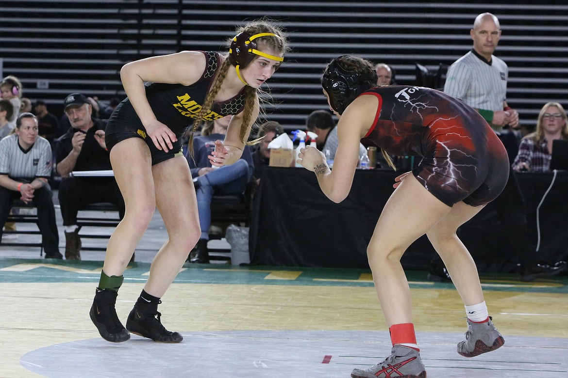 Moses Lake sophomore Reese Prescott, left, placed second at last year’s Mat Classic.