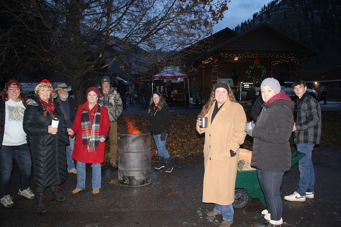 Fires kept everyone warm and worked well for making s’mores at the Christmas Tree Lighting in Superior. (Monte Turner/Mineral Independent)