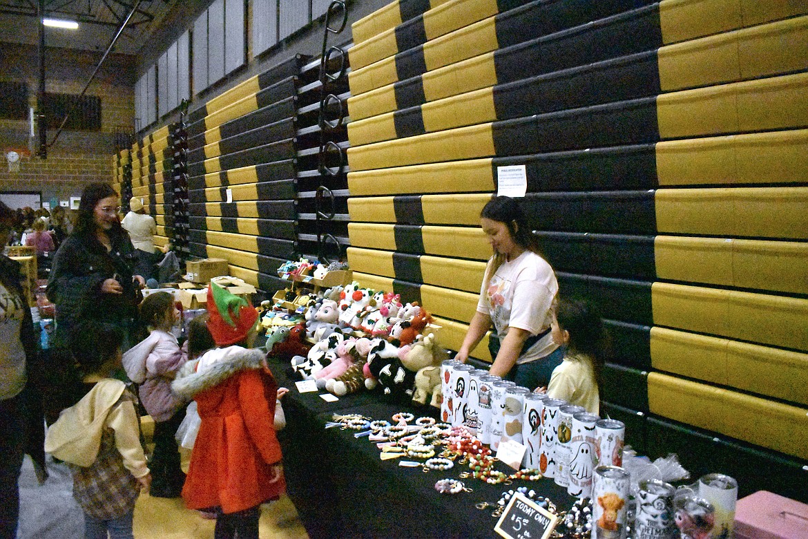 Royal Intermediate School’s Christmas bazaar drew 37 vendors and a fair-sized collection of shoppers of all ages Wednesday.