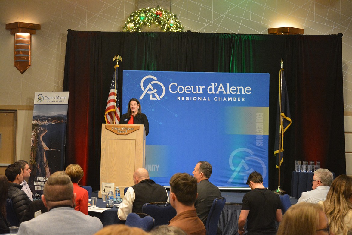 Linda Coppess opens the 11th annual meeting of the Cd'A Regional Chamber of Commerce.