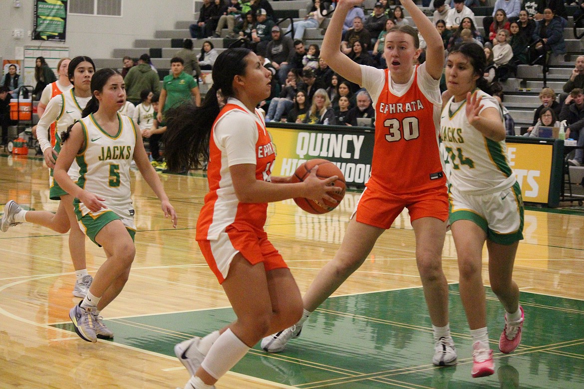 Ephrata’s Alessa Soto goes up for the shot in the Tigers’ 64-23 win over Quincy Thursday.