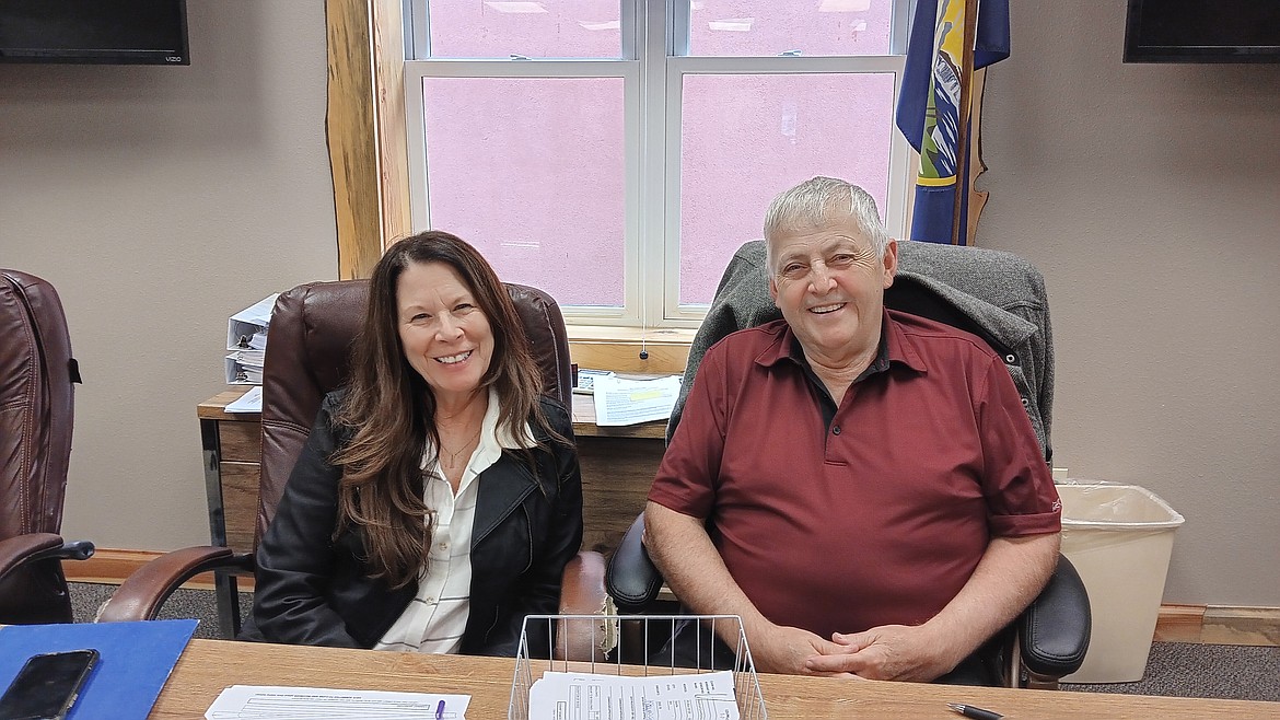 Mineral County Commissioners Dawn Terrill, Duane Simons and Roman Zylawy (missing in picture) want residents to visit with them on Thursday, December 28th from 4:30 to 7 p.m. at Riverside Soups & Sanz in the old Superior School. This is a relaxed atmosphere to share thoughts and ideas while enjoying Christmas cheer. (Monte Turner/Mineral Independent)