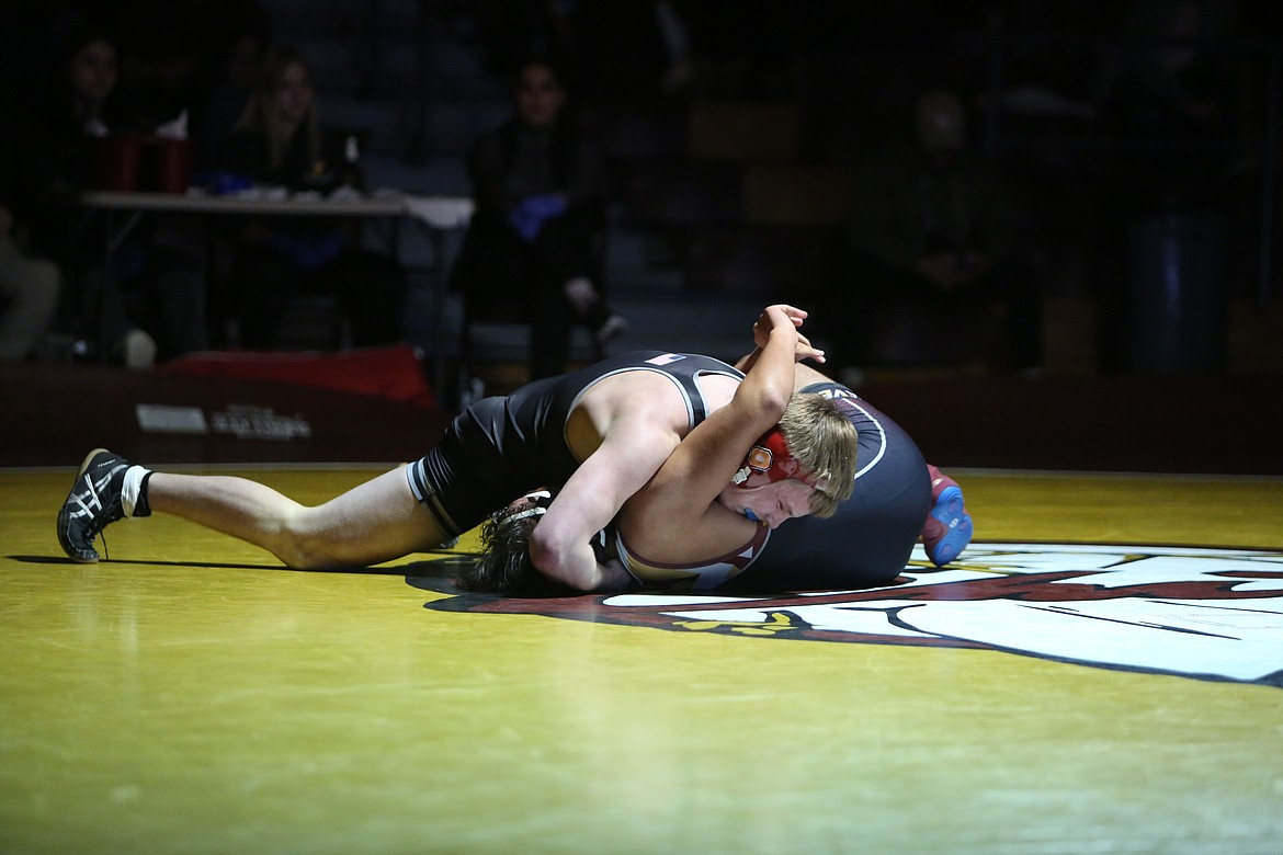 Othello junior Parker Freeman pinned Moses Lake sophomore Jesus Garcia in the 175-pound match at Wednesday’s dual in Moses Lake.