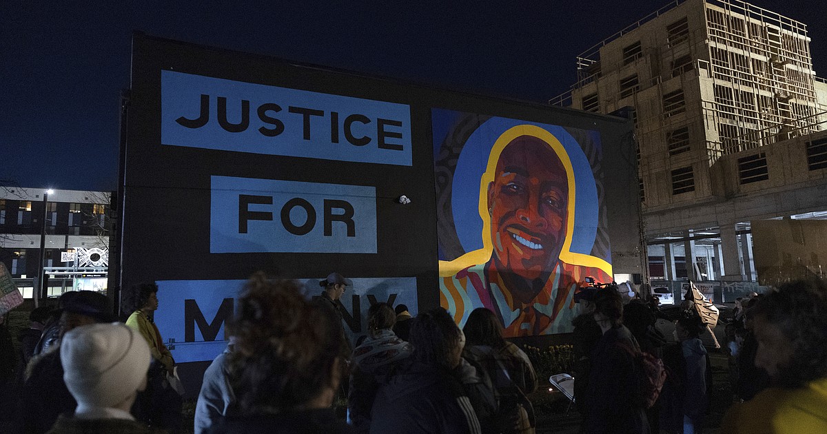 Jury Clears 3 Washington Officers In Death Of Manuel Ellis A Black Man Who Said He Couldnt 7745