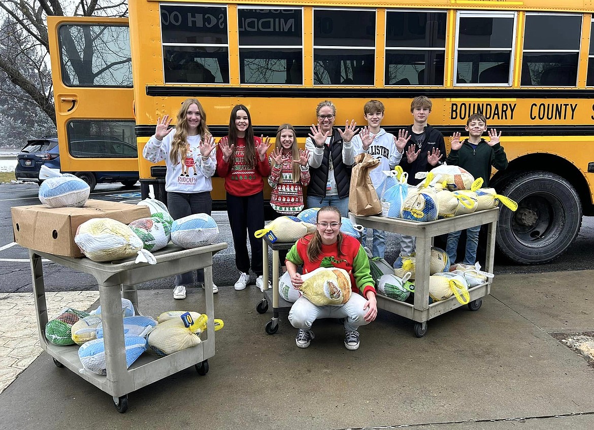 spirit-of-giving-continues-with-turkey-and-ham-competition-bonners