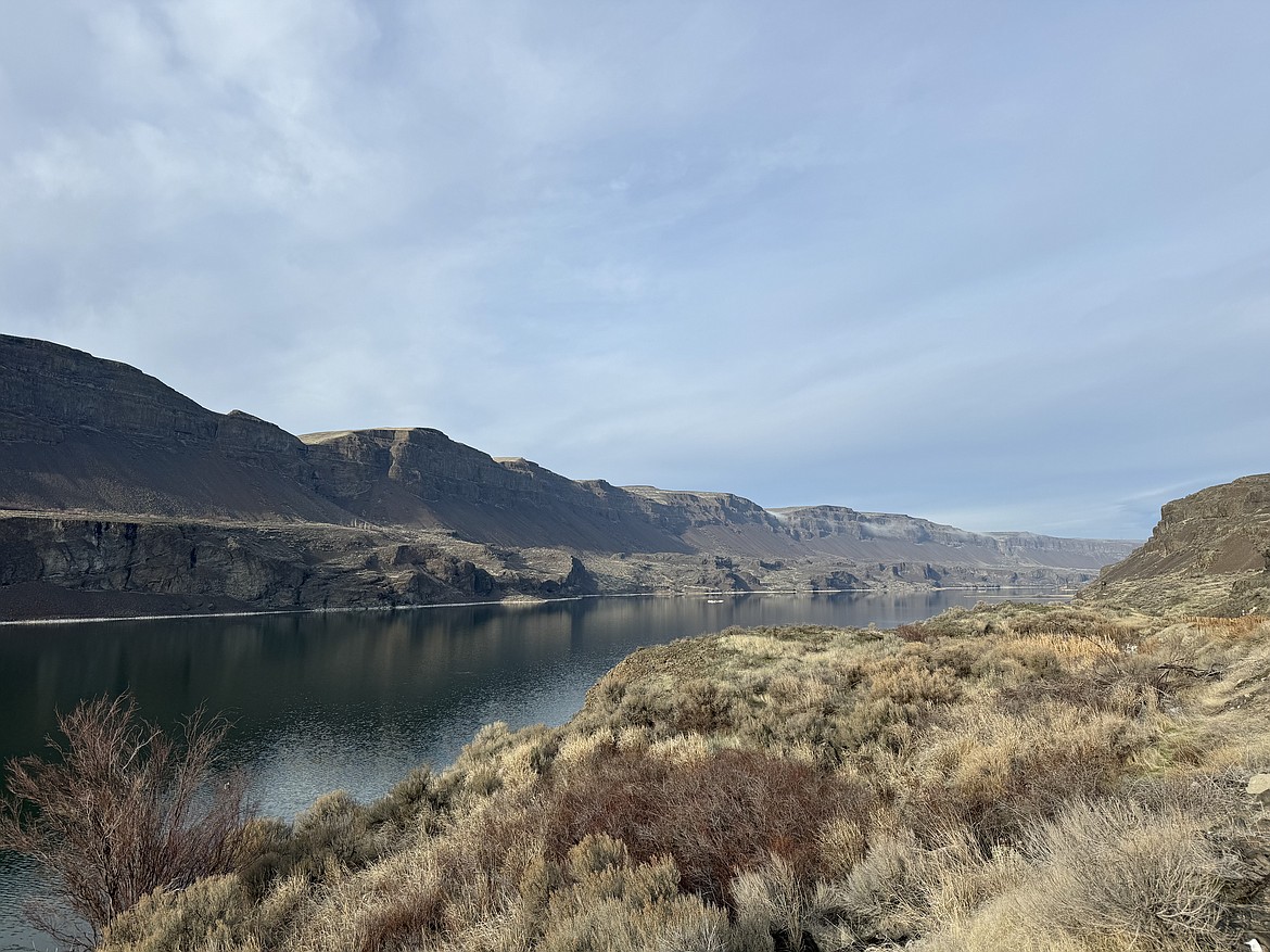 This view of Lake Lenore just off SR 17 looks nice and comfortable, but cold weather is coming later this week.