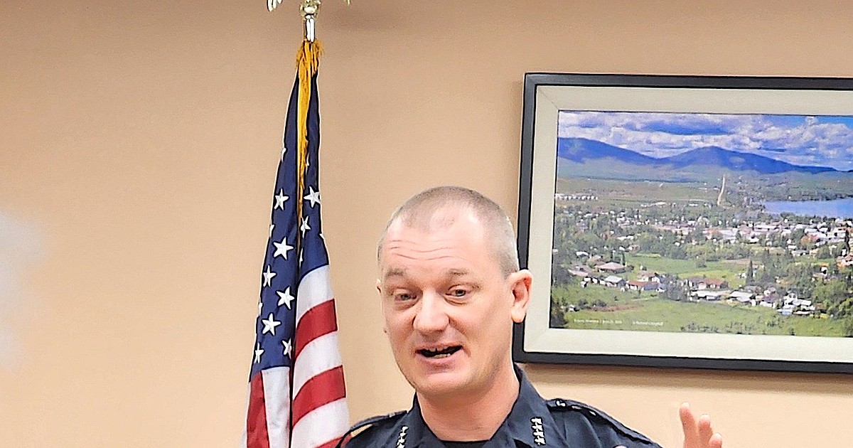 Gangs, drones and the border hot topics at police forum | Lake County ...