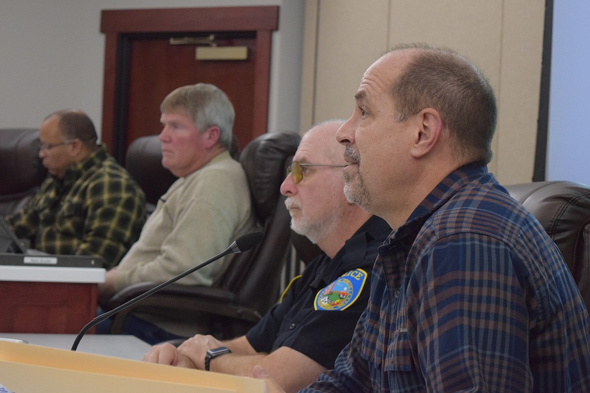 Othello City Engineer Shawn O’Brien, right, explains during Monday’s regular meeting the Othello City Council’s options in accepting or declining a $400,000 Washington Transportation Improvement Board grant with higher matching fund requirements than the city originally budgeted.