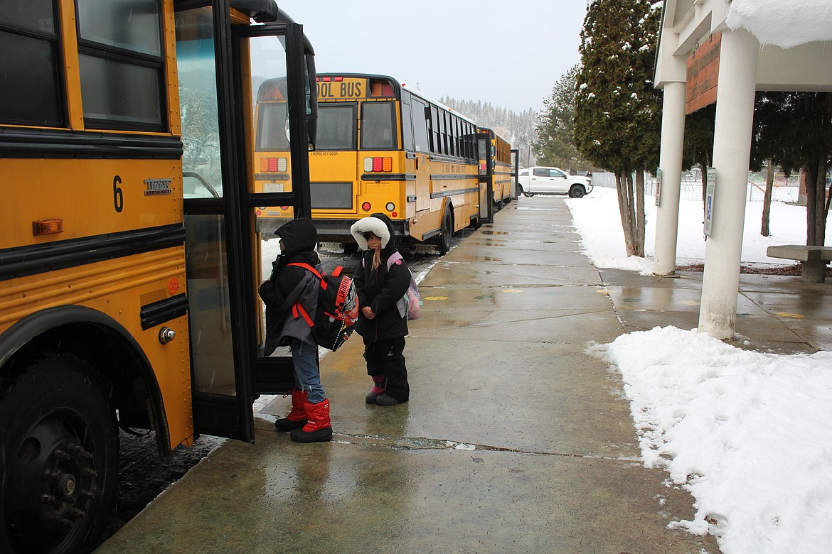 Grant funds new electric buses for local schools | Valley Press/Mineral ...