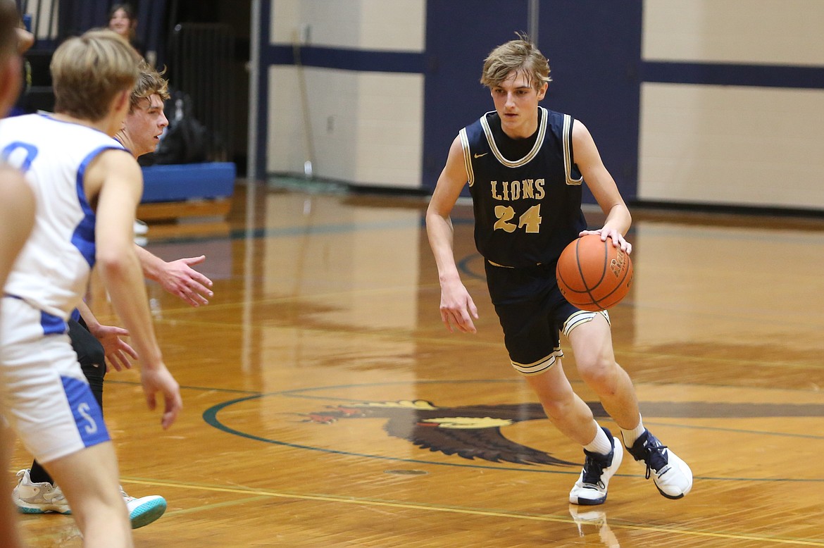 MLCA/CCS sophomore Johnny Ferguson (24) led the Lions with 21 points in Tuesday’s win over Soap Lake.