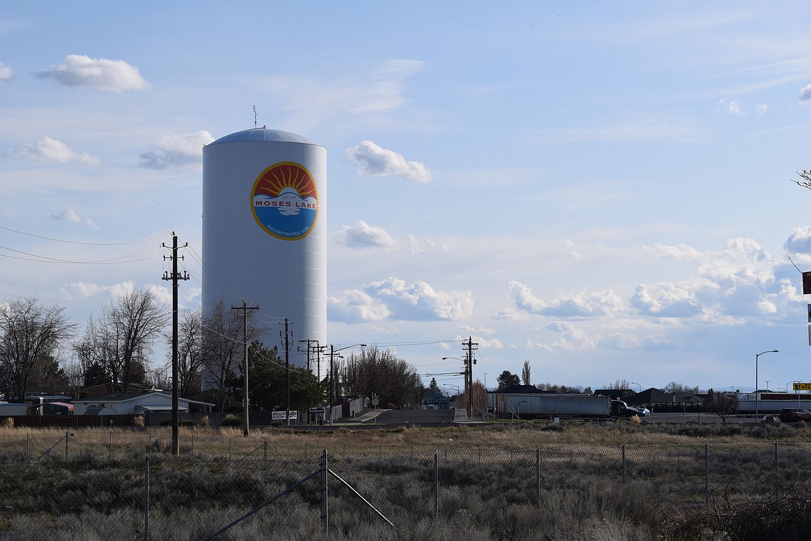 A water tower in Moses Lake. The Moses Lake City Council voted unanimously Tuesday to support a grant application for new water meters with a $1 million 50% match contribution from the city if awarded the grant.