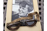 A grainy sonar image reignites excitement and skepticism over Earhart's final flight