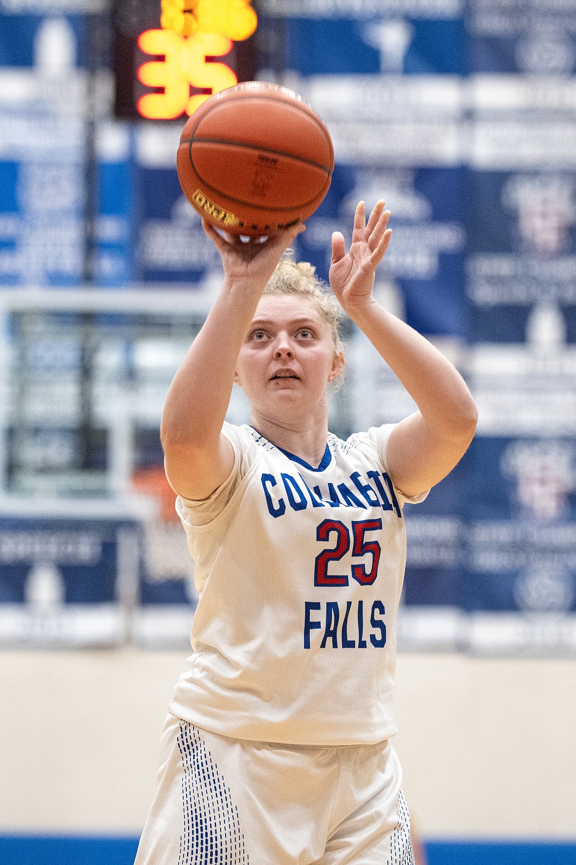 Demye Rensel takes a free throw for the Wildkats Friday, Feb. 9. (Avery Howe)