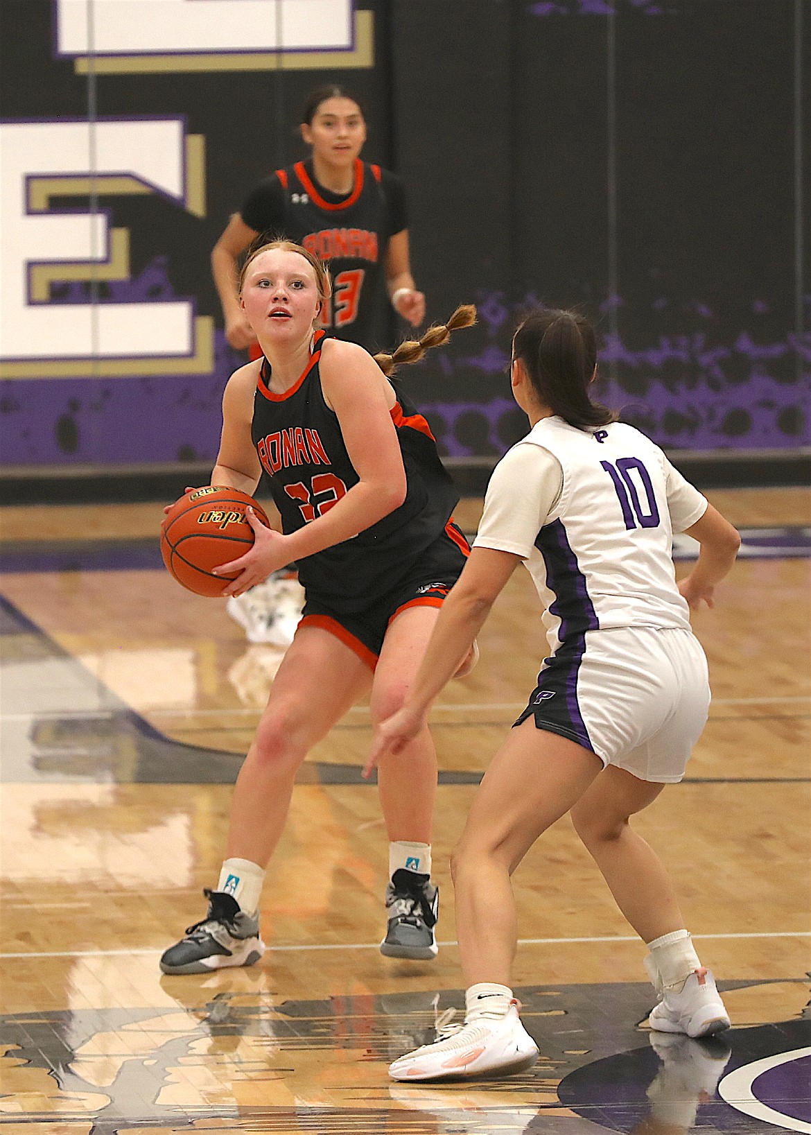 Maiden Kailyn Morengo racked up points during Saturday's play-in game against the Lady Pirates, helping the Maidens get to Divisionals. (Susan Lake photo)
