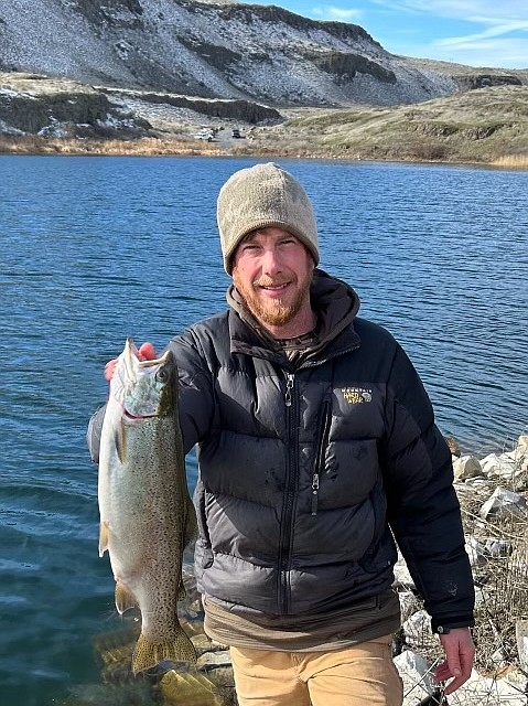 Stu caught this nice rainbow trout while fishing one of the open-year-round Seep Lakes this past week.