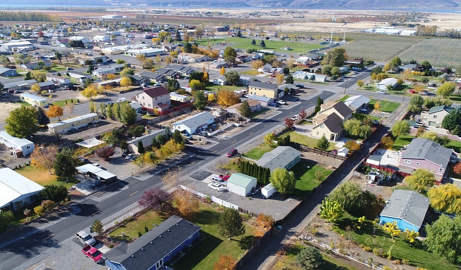 An aerial photo of the city of Mattawa. The Mattawa City Council heard updates from Gray & Osborne Civil Engineer Jamin Ankney regarding several ongoing water system projects and design contracts.