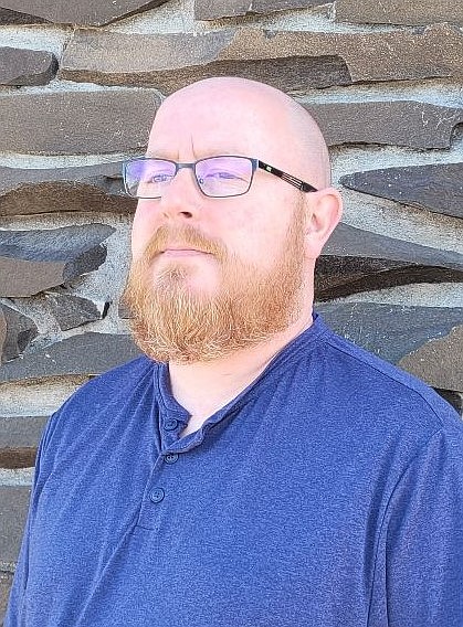 Columbia Basin Herald Managing Editor R. Hans "Rob" Miller will be the moderator for the We are Ephrata town hall on March 28. Miller is a U.S. Army veteran who lives in Ephrata with his wife, Brandee, and their three dogs, Draco, Cinnamon and Pepper. He has one son, William.