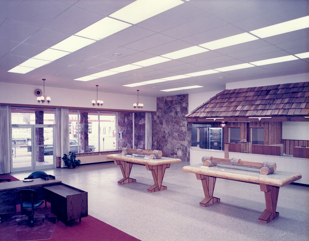 The inside of Valley Bank in 1964. (Photo courtesy of Valley Bank)