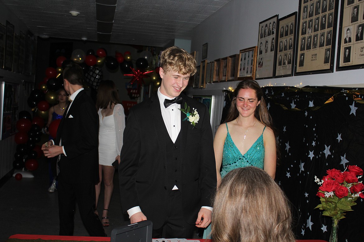 Students attend the Superior High School prom. (Monte Turner/Mineral Independent)