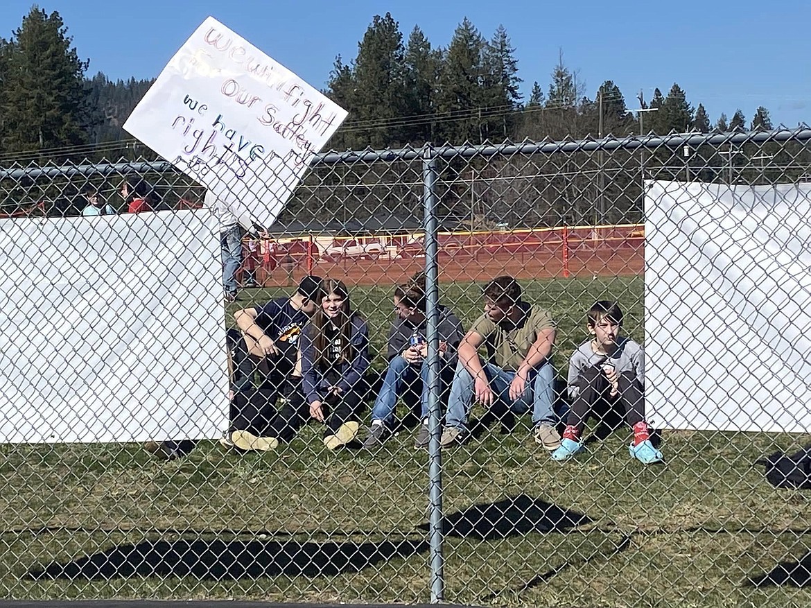 Threat concerns prompt student walkout Bonner County Daily Bee