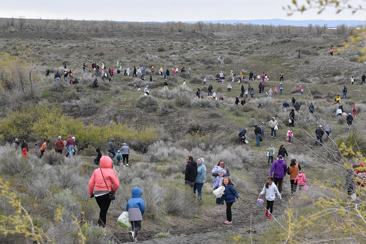 Hundreds of local children turn out to the Sand Scorpions Easter Egg Hunt in 2022. This year’s hunt is at noon on Saturday.