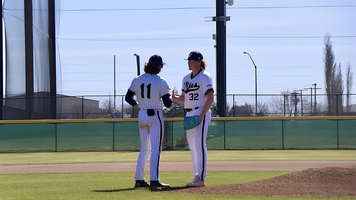 Big Bend earned wins in both games of Wednesday’s doubleheader against Yakima Valley, winning 15-4 and 5-4.