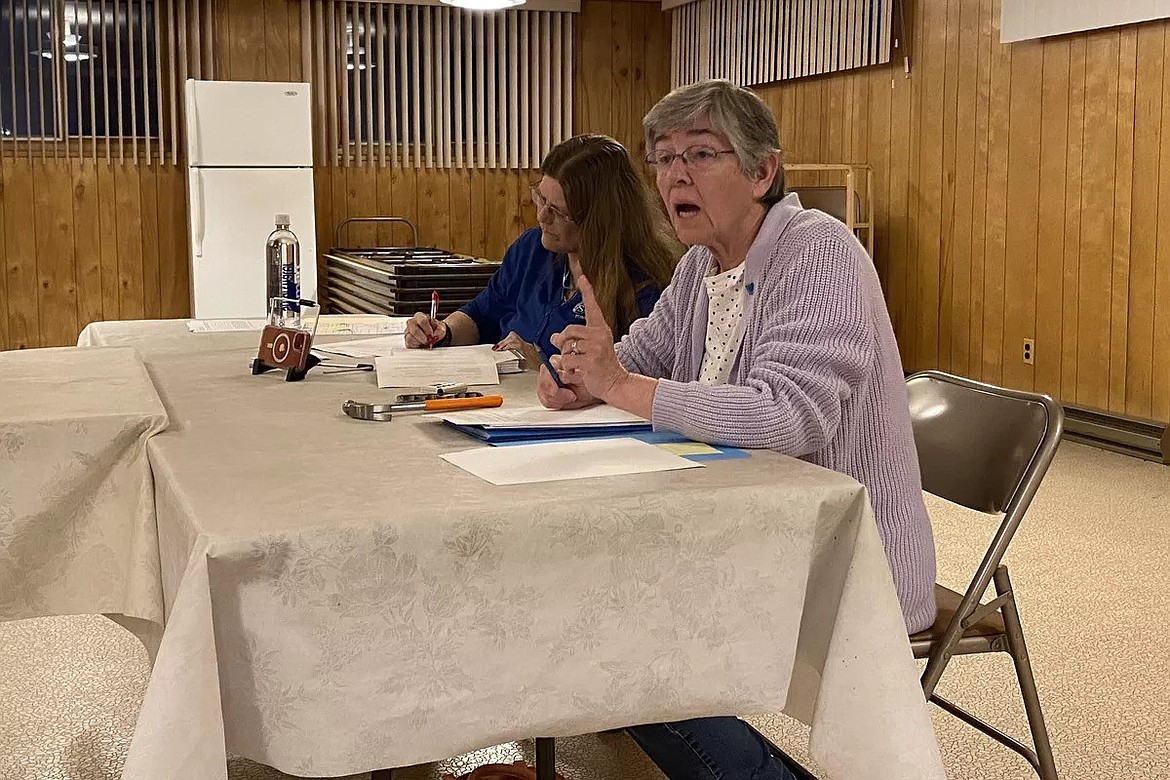 Lind Mayor Paula Bell, right in lavendar sweater, during a September 2022 town council meeting. The Lind Town Council has voted to remove Bell, but questions remain on whether the remove was conducted properly.