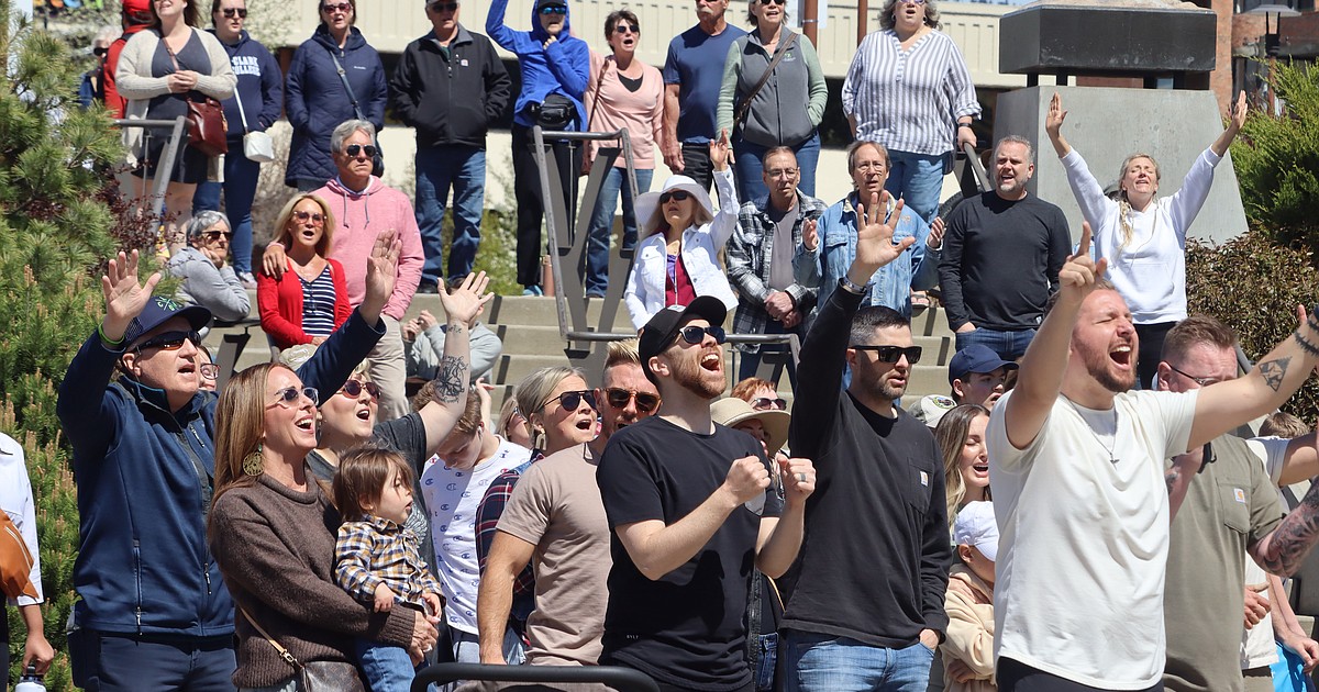 About 500 attend National Day of Prayer rally in Coeur d'Alene - Vimarsana News