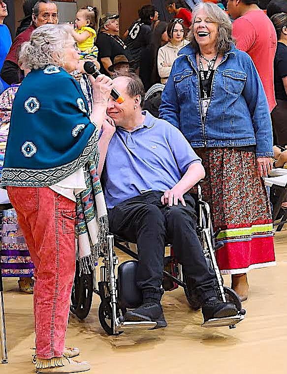 Jeanne Christopher, right, laughs at a comment made by Sherry Cody, who worked with Christopher at Head Start. (Berl Siskus/Leader)