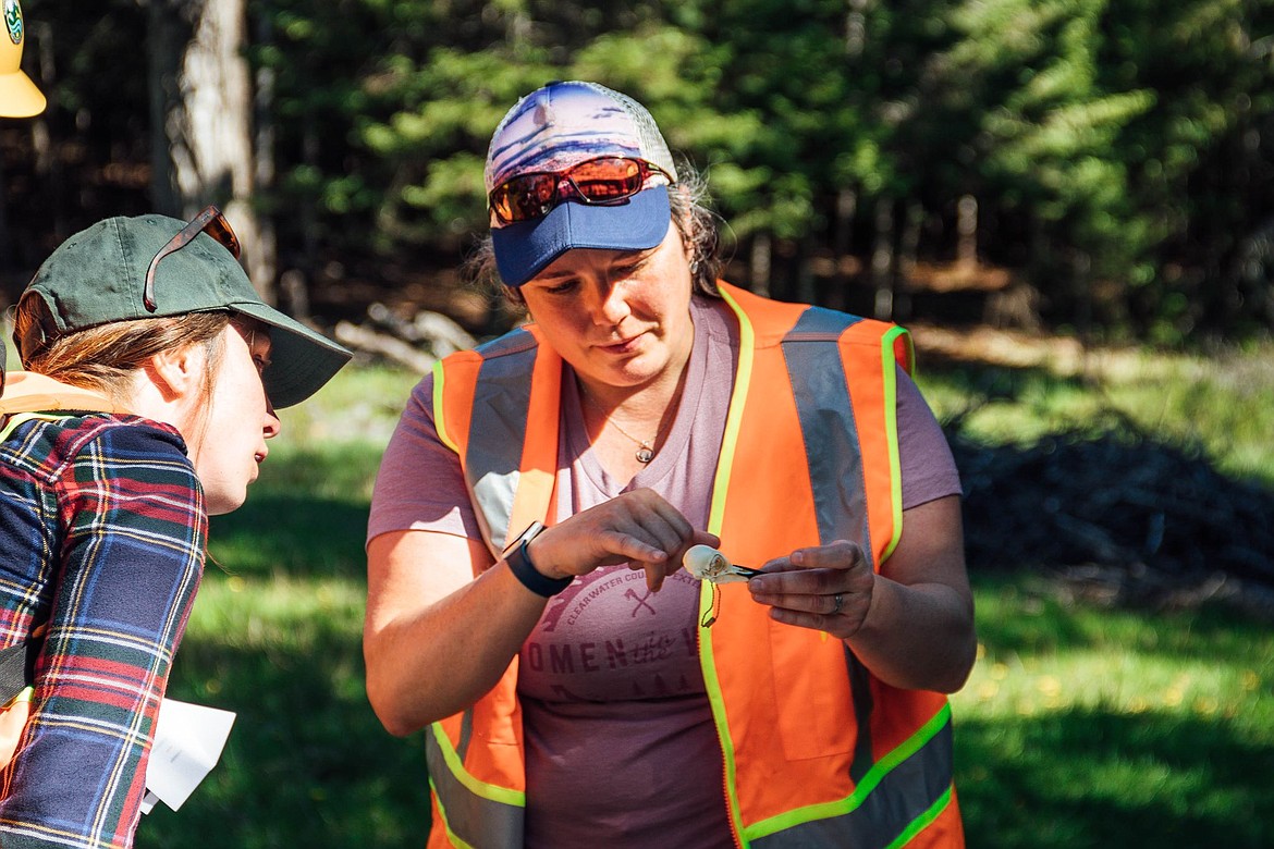 Women learned about various wildlife and their different habitat preferences.