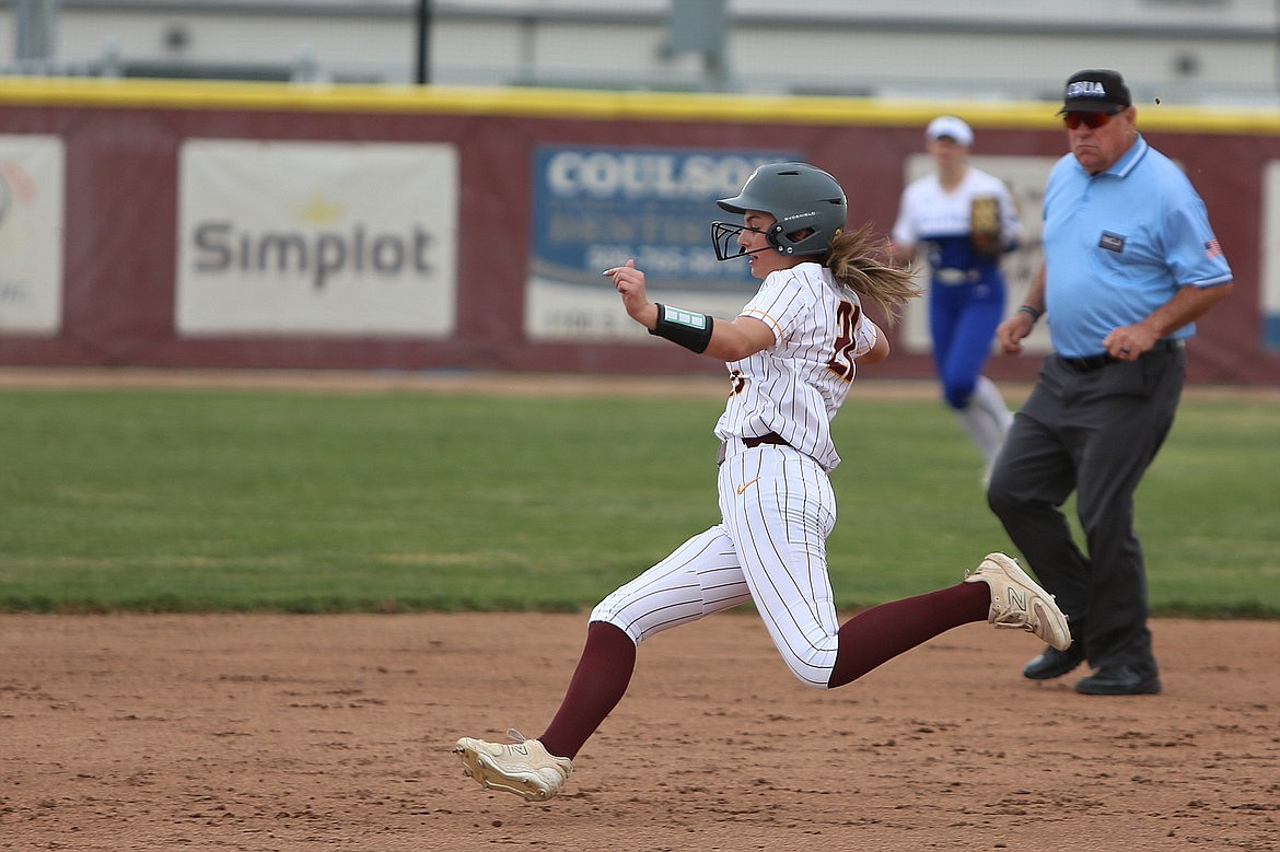 The Moses Lake softball team won the first game of Friday’s doubleheader against Eastmont, locking up the Columbia Basin Big 9 league title in the process.