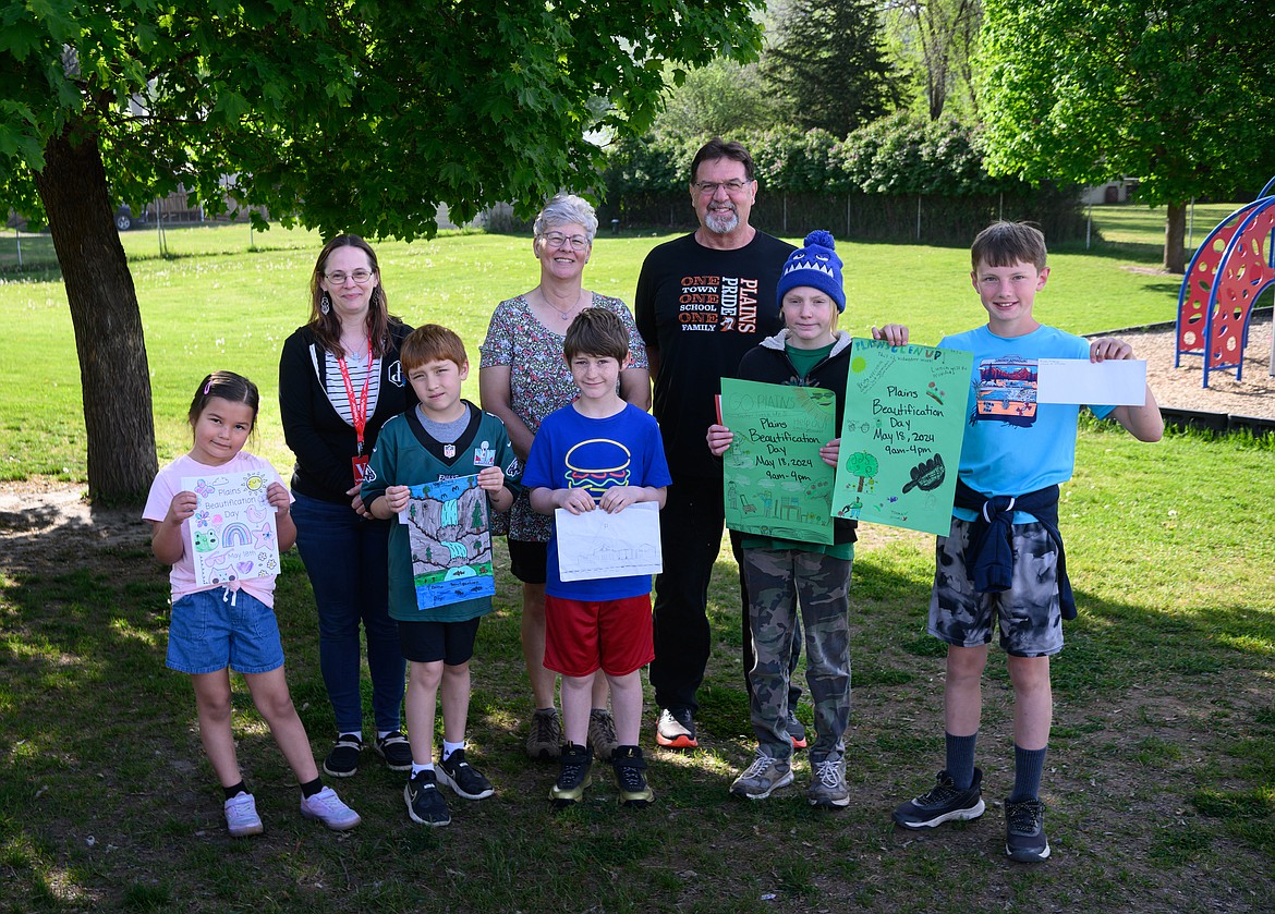 Winners of the Plains Cleanup poster contest: Malia Hart, Bransen Fryxell, Akustin Yoder, David Rarber and Ryker Anderson. Not pictured is Maggie Goodwin. (Tracy Scott/Valley Press)