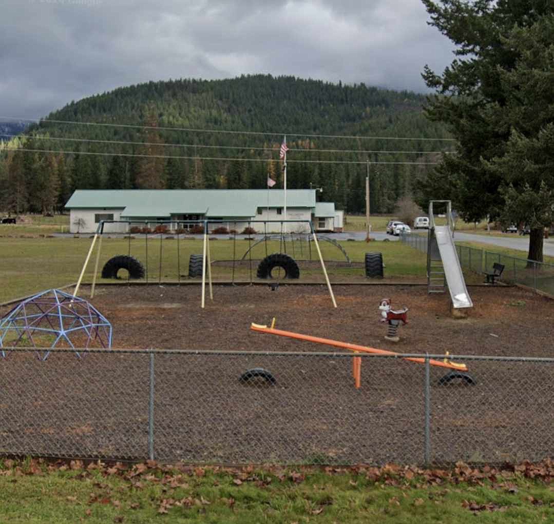 The park's current structure does not allow for many children to play at one time.