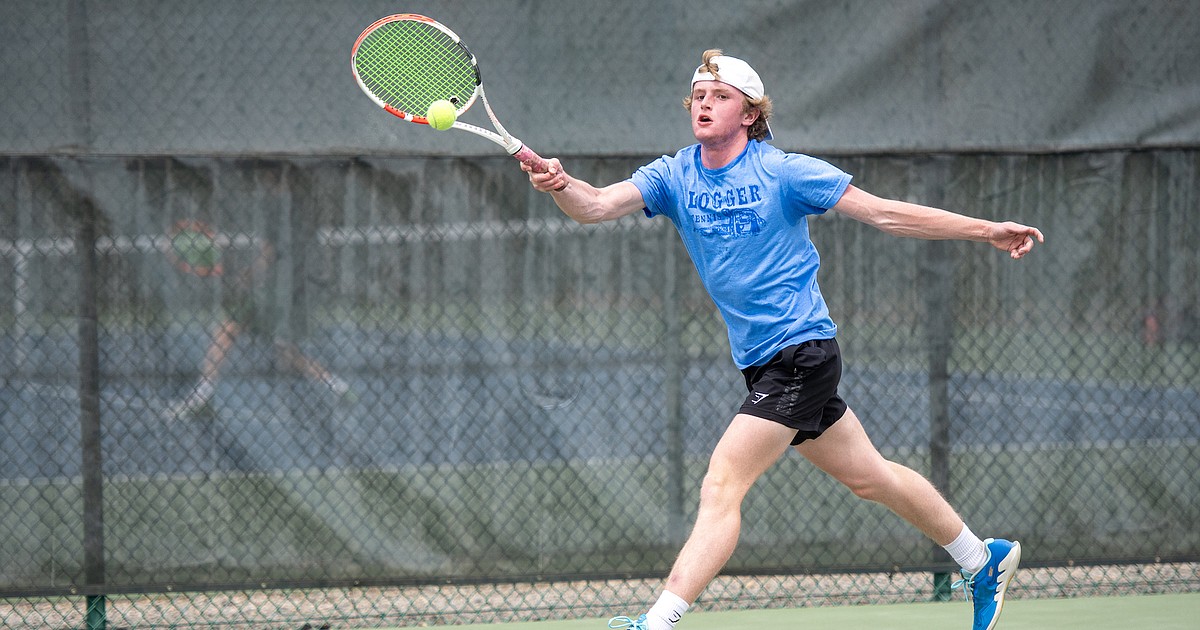 Beagle wins divisional tennis title;  seeks state gold