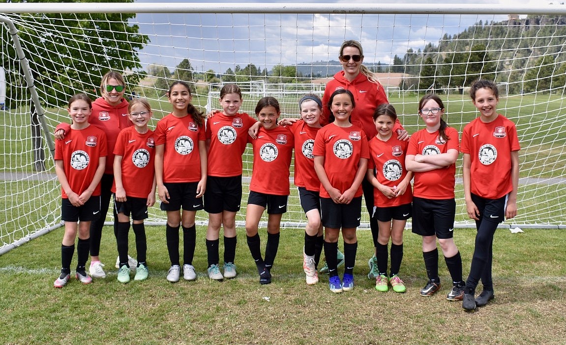 Courtesy photo
The 2014 Thorns North FC girls black soccer team played a doubleheader on Sunday winning both their games against different EW Surf teams to end the league season. In the front row from left are Lydia Frank, Rylan Parks, Sophia Moreno, Elsie Hewitt-Nord, Finley Martin, Harper Anderson, Poppy Moreau, Stella Hartzell, Lyla Maestas and Liv Mickelson; and back row from left, coaches Jean Carper and Kara Lemmon.