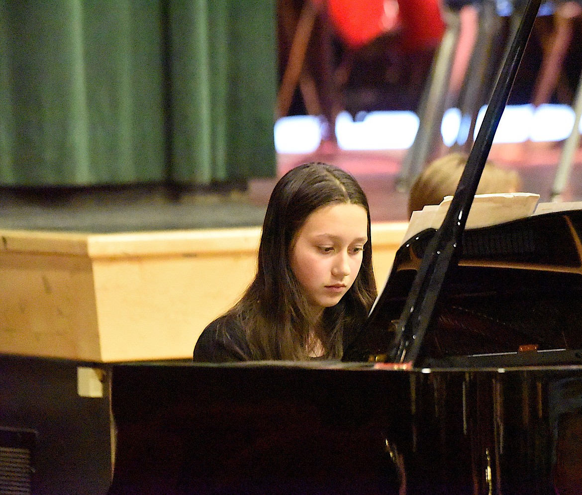 Libby Middle High School jazz band pianist Cailin Morgan performs at the Spring Band Concert Monday, May 20, 2024, at the Memorial Center. (Scott Shindledecker/The Western News)