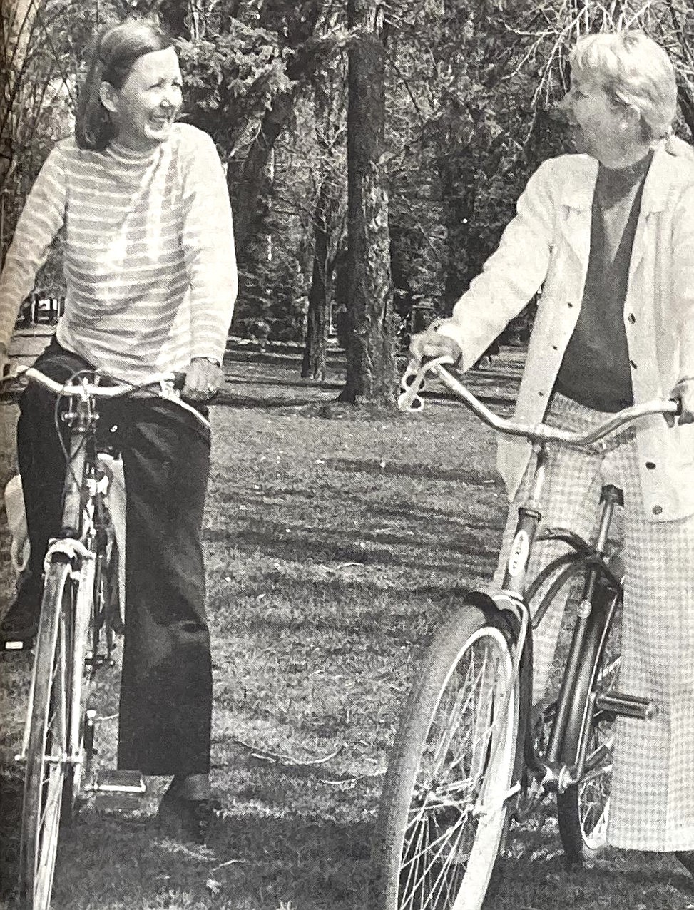 Mary Lou Reed, left, and Donna Young on their faddish bikes.