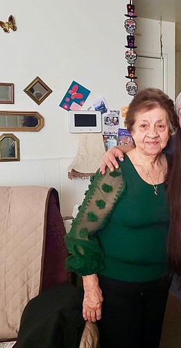 Lupe (Mitzi) Cruz, 87, passed away on Wednesday, May 22 at 12:35 a.m. peacefully, with her loving family at her side.