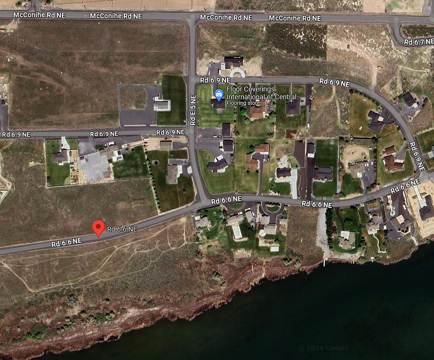 The area pictured above is the approximate location of the fire that caused a Level 3 evacuation alert Saturday afternoon. Readers are encouraged to exercise caution and avoid the area.