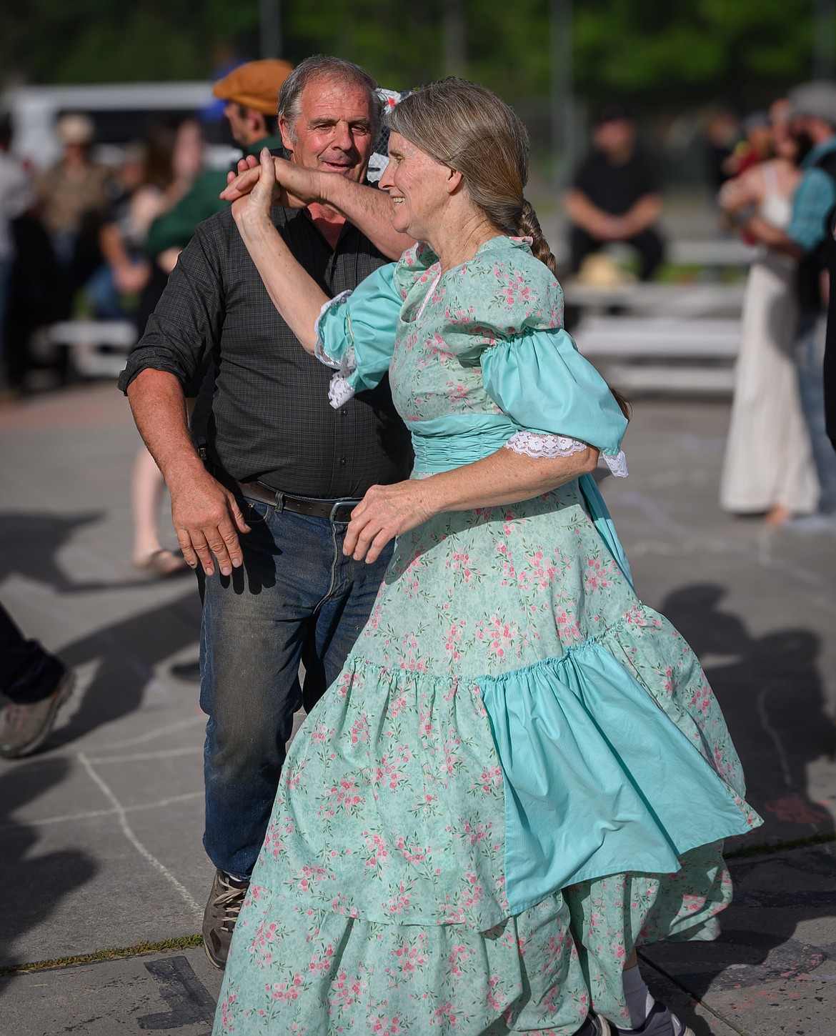 Dan and Roxsanna Ryan dance at the Ryan Family Potluck. (Tracy Scott/Valley Press)